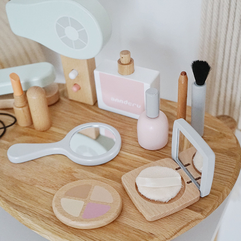 Neue Kinder Holz Simulation Ma – Beauty Makeup Game Bewertung und Preis